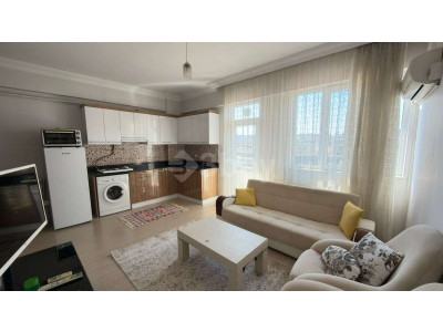 3 BAY'DAN KOLEJTEPE DE KİRALIK EŞYALI 1+1 DAİRE